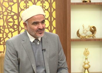 “وَاذْكُرْ رَبَّكَ”