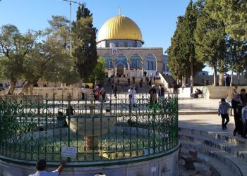 تعريف بالمسجد الأقصى